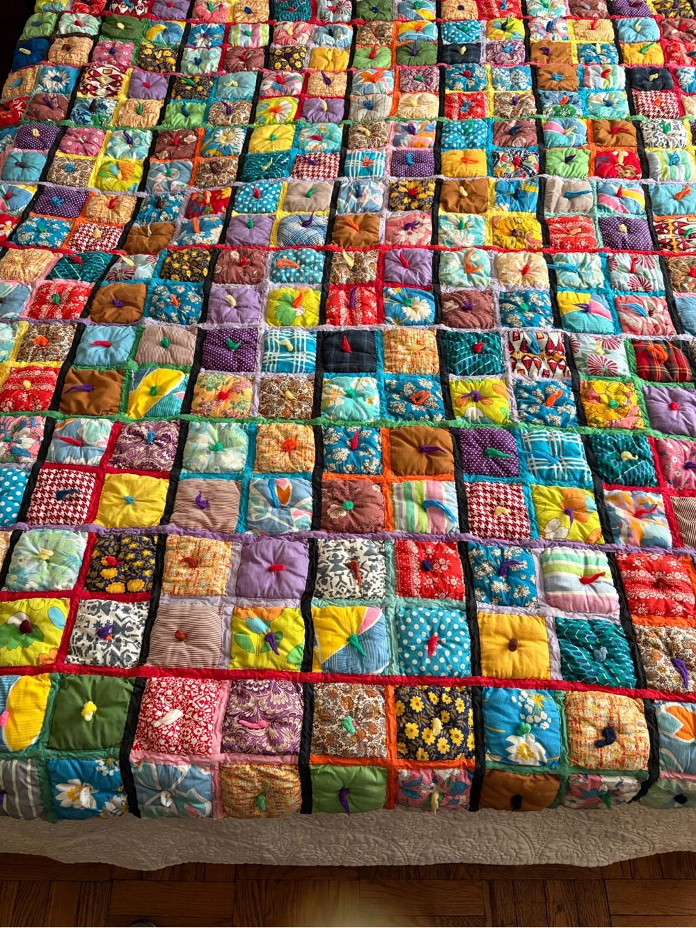 Rare reversible double sided vintage Puff (bubble/biscuit)Quilt